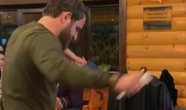 国外激情视频,揭秘国外热门视频背后的故事